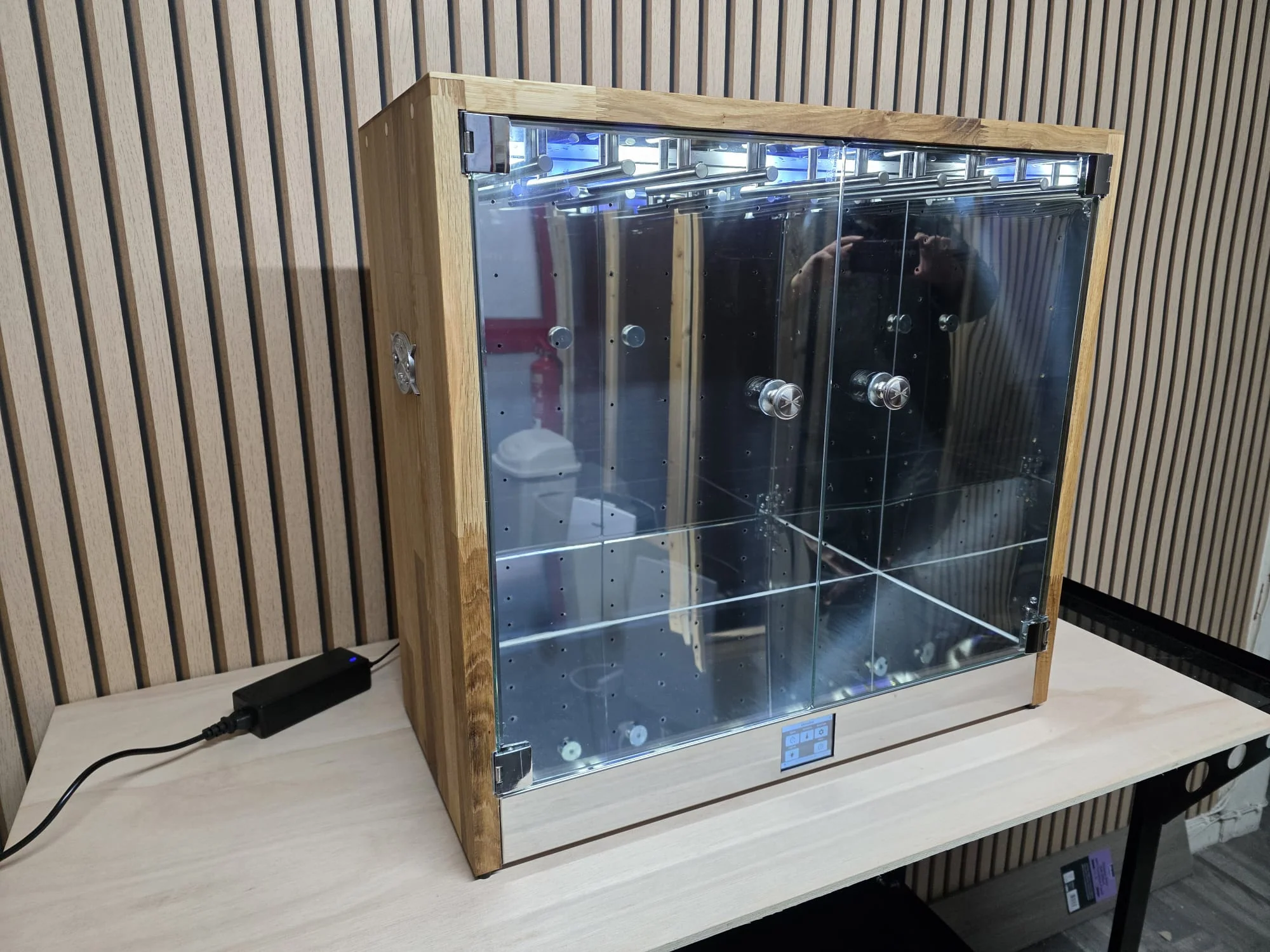 Dumeni Ultimate Biltong, Dry Wors and Dry Fruit maker - Extra Large Size 10kg capacity - Image 4