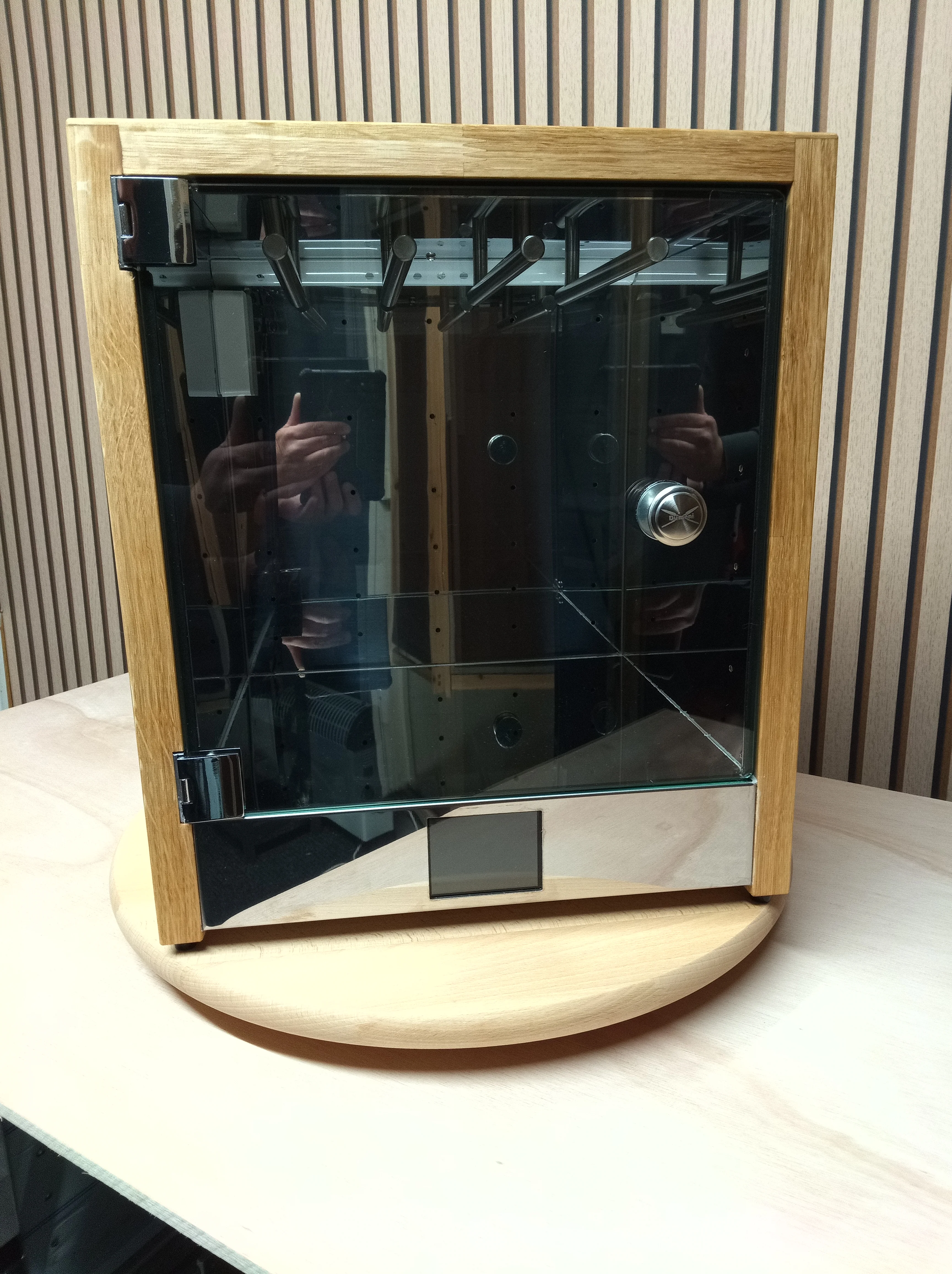 Dumeni Ultimate Biltong, Dry Wors and Dry Fruit maker - Medium Size - Image 6