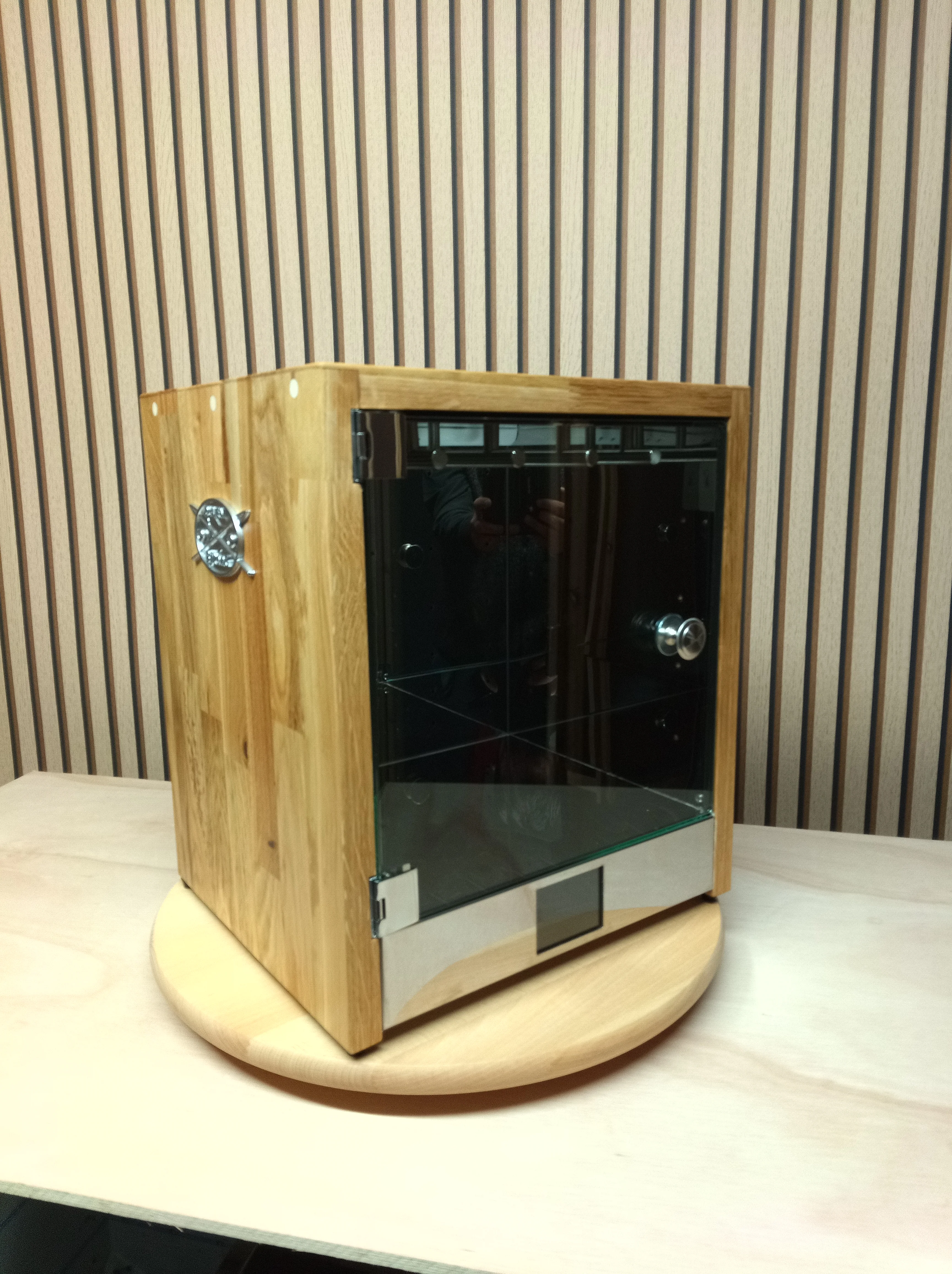 Dumeni Ultimate Biltong, Dry Wors and Dry Fruit maker - Medium Size - Image 8