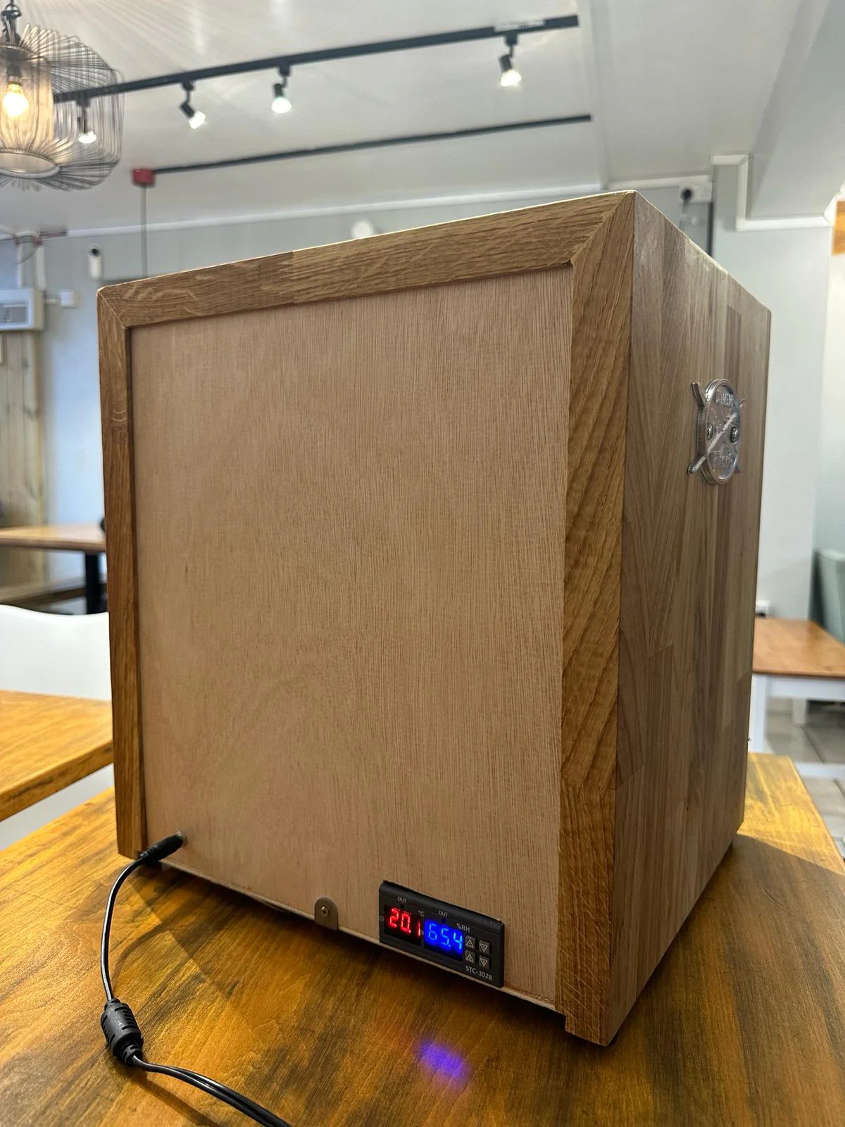 Dumeni Medium Biltong and Dry Wors Makers - Image 27